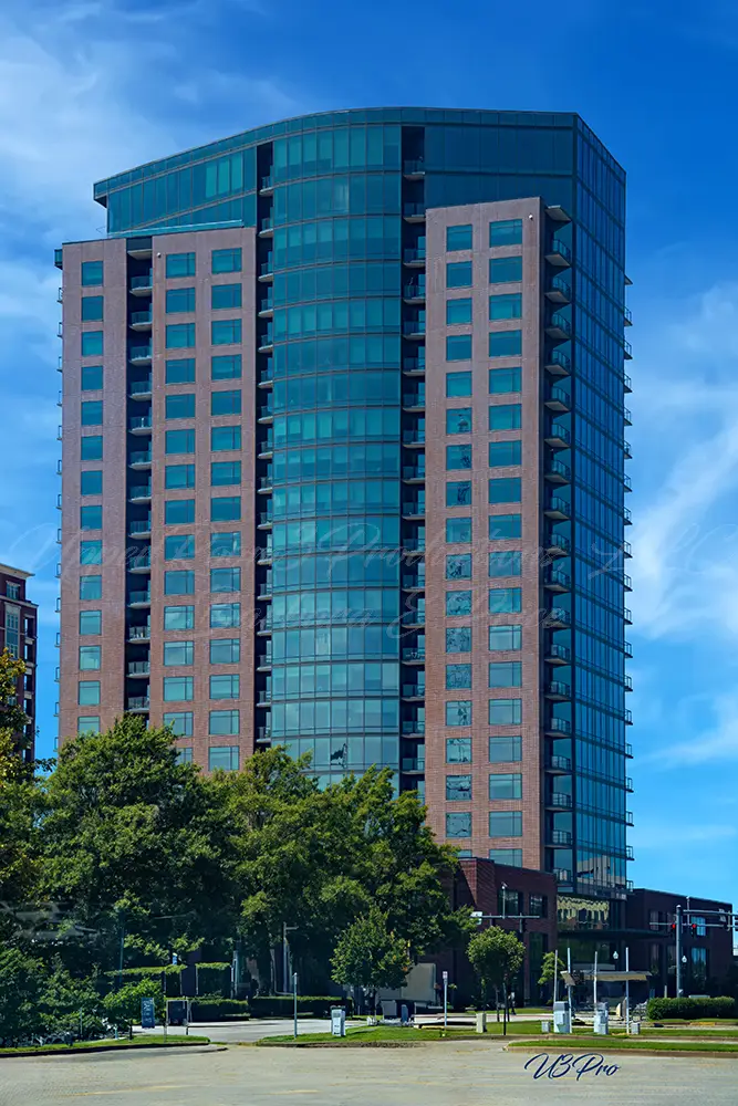 No. 38 U3P05281 Waterside High-Rise